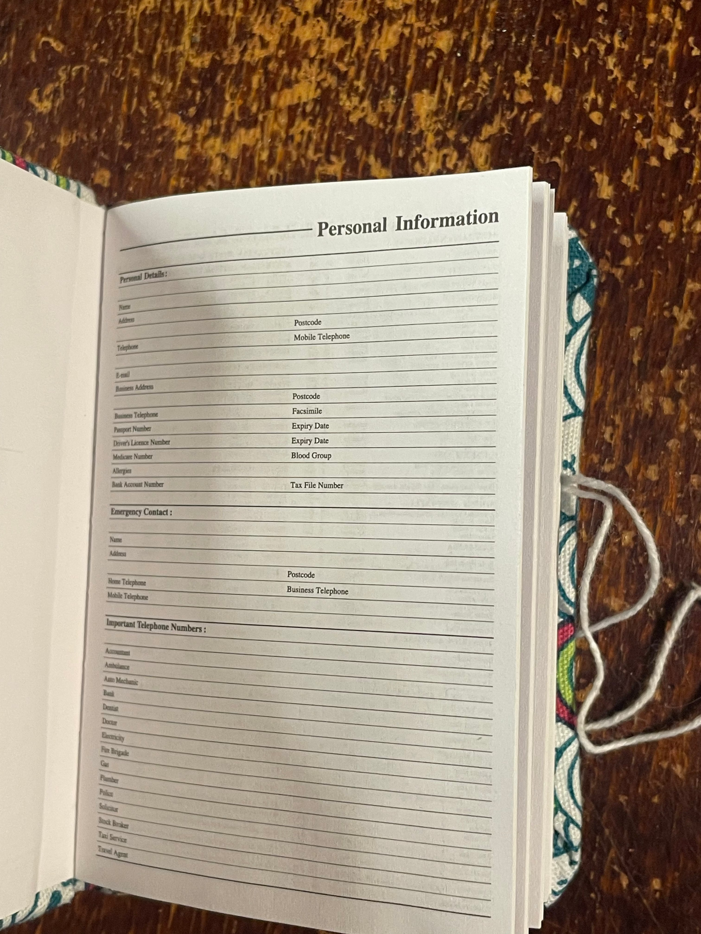 2026 Diary : Mini - Japanese Cats in Boxes Light Blue