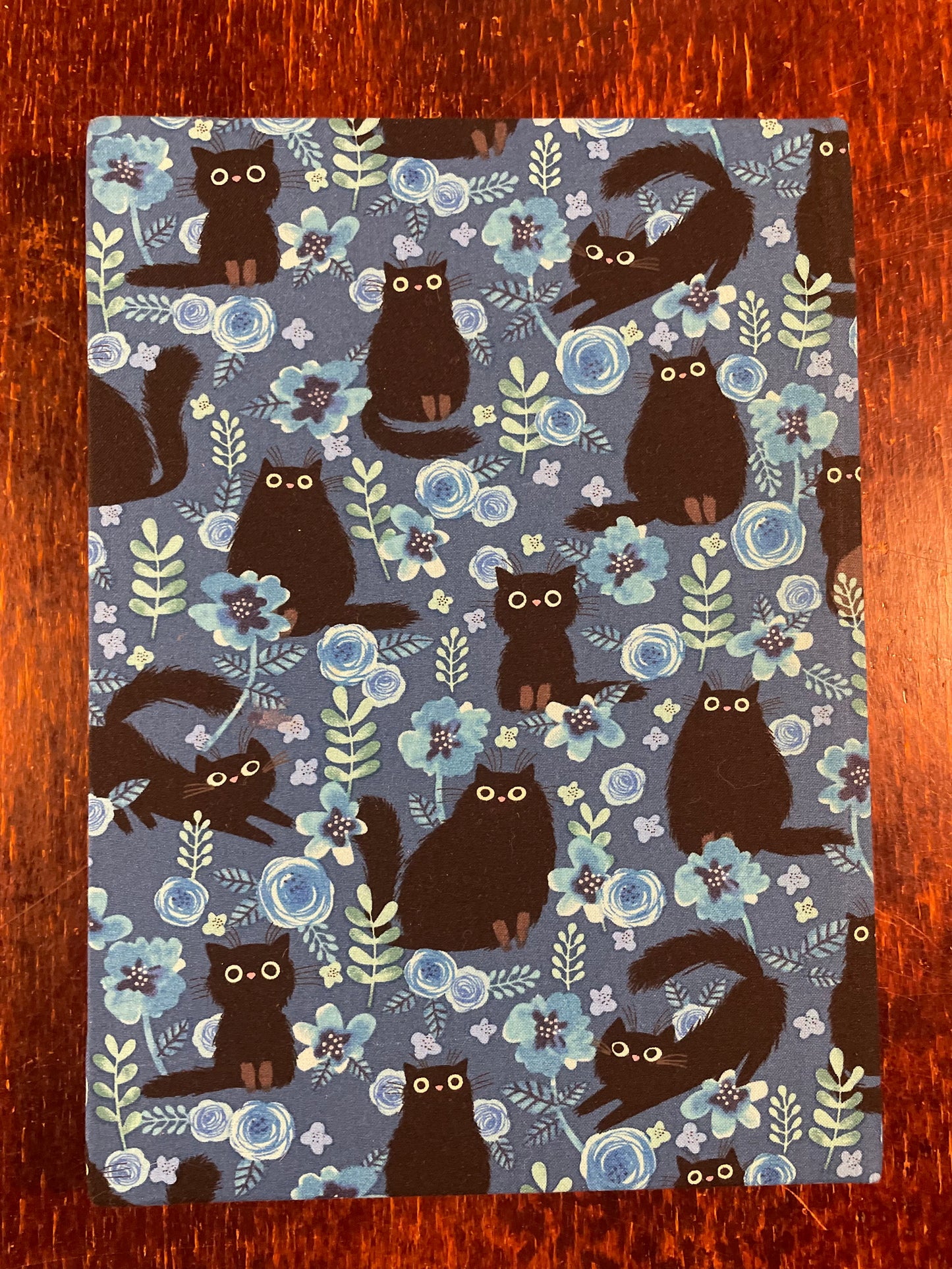 Sketchbook Large : Black Cats on Blue Flowers