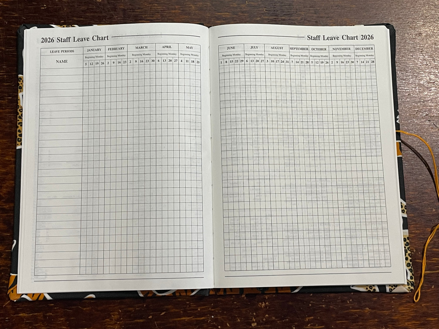 2026 Hardcover Diary A5 Week-to-View : Finnish Cats