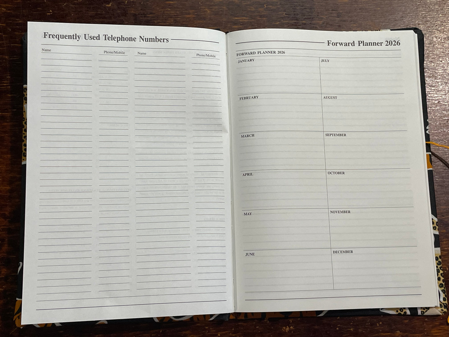 2026 Hardcover Diary A5 Week-to-View : Finnish Cats