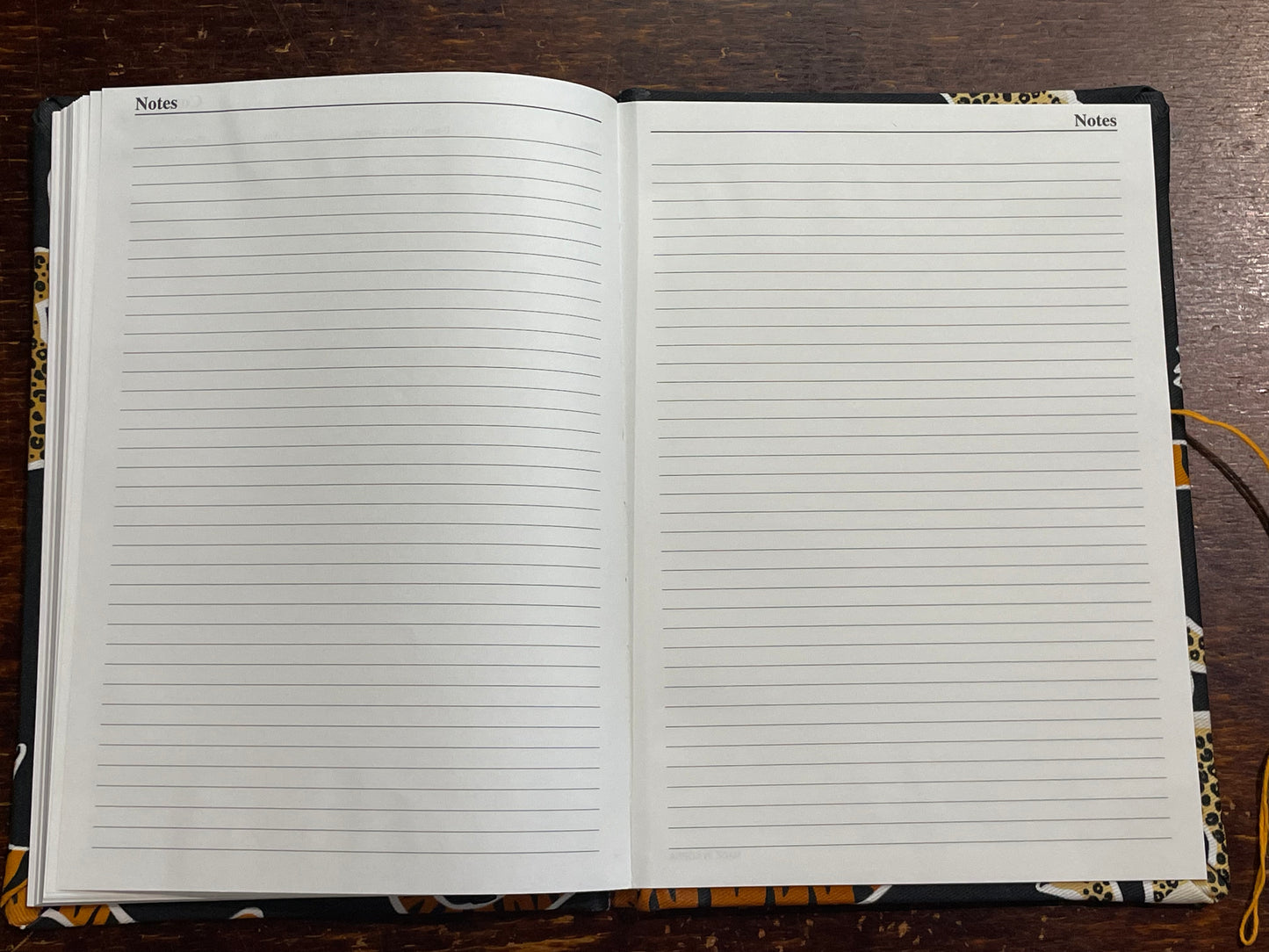 2026 Hardcover Diary A5 Week-to-View : Finnish Cats