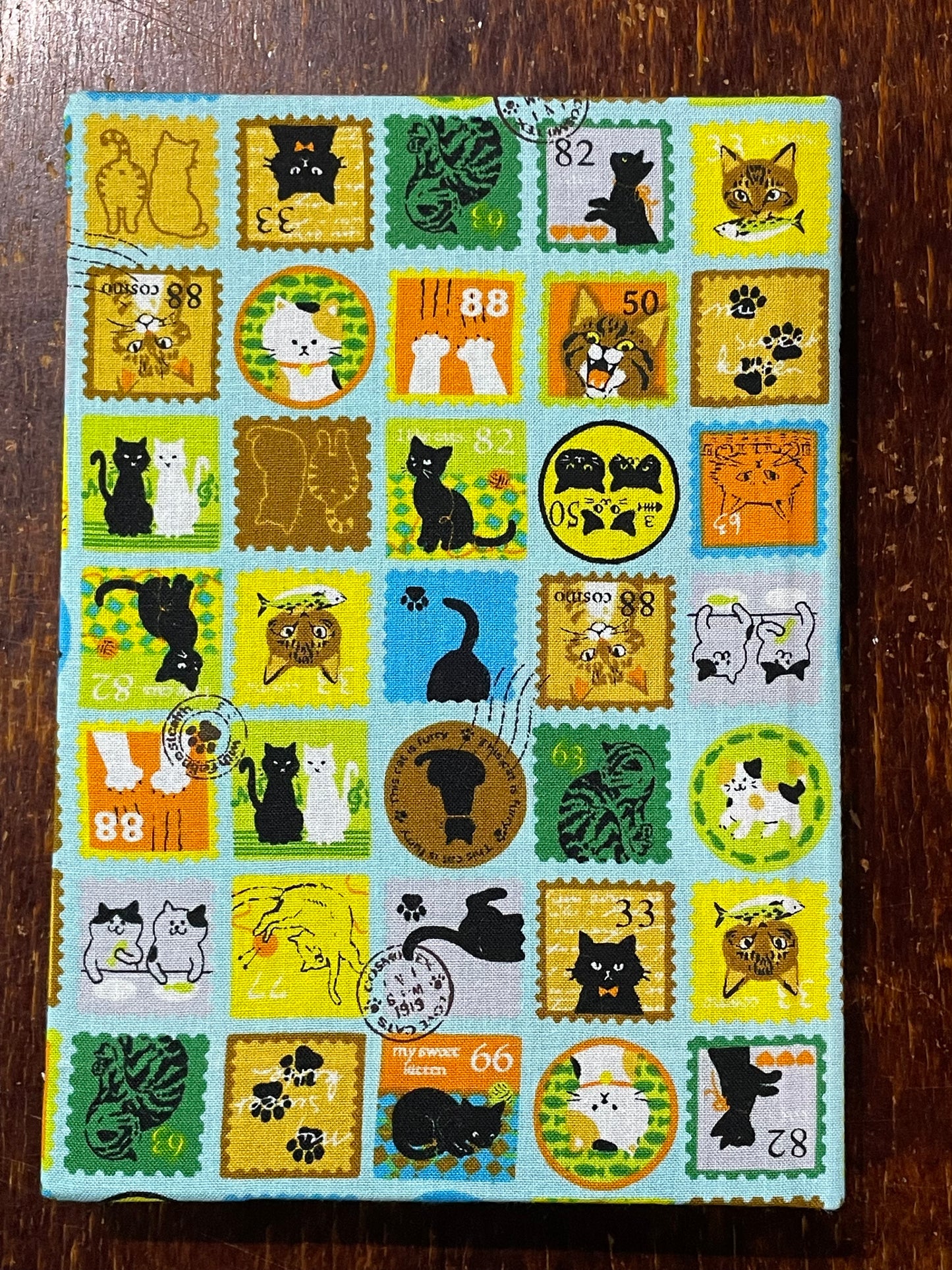 2026 Hardcover Diary A5 Day-to-Page : Postage Cats