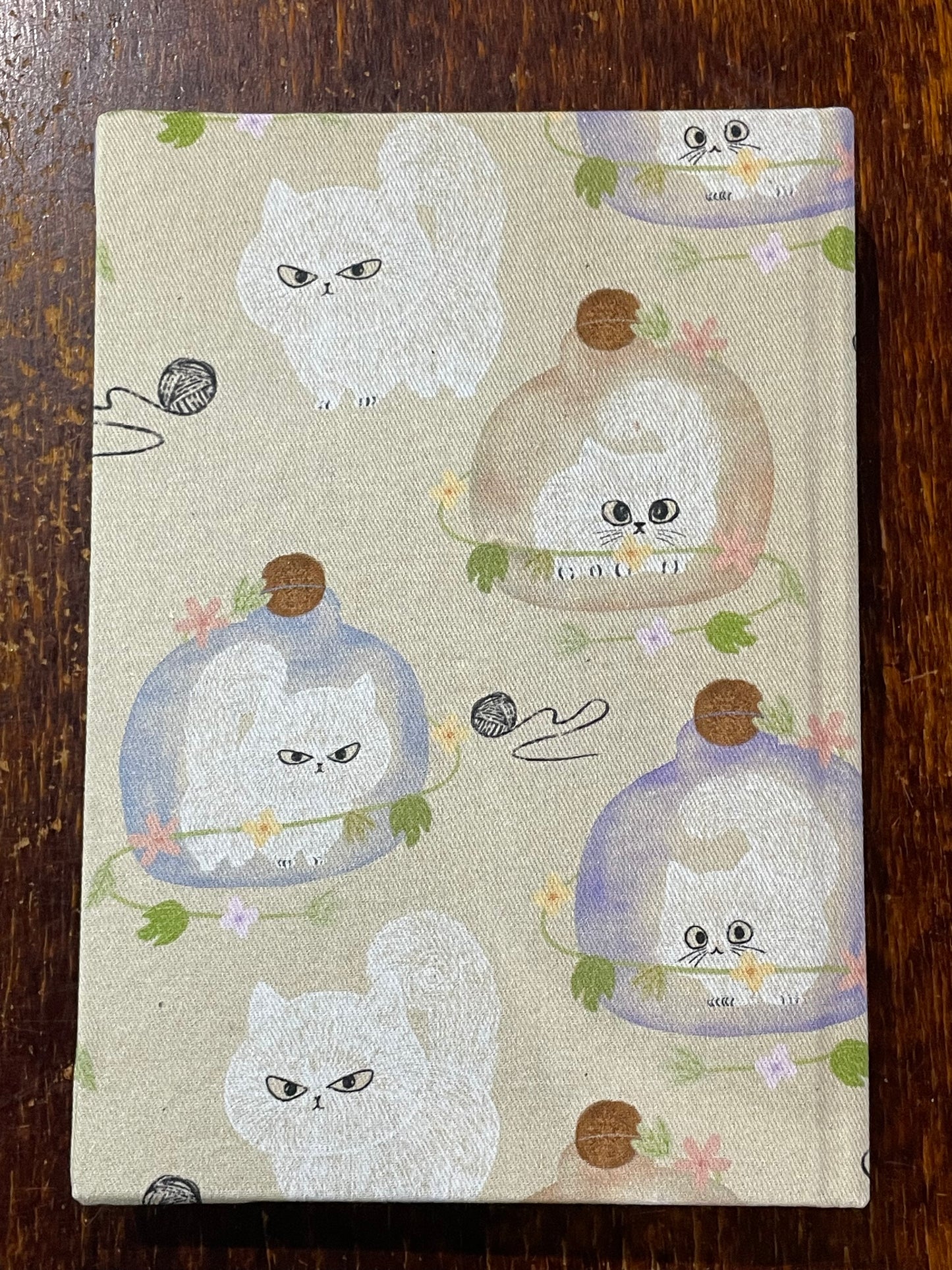 2026 Hardcover Diary A5 Day-to-Page : Terrarium Cats